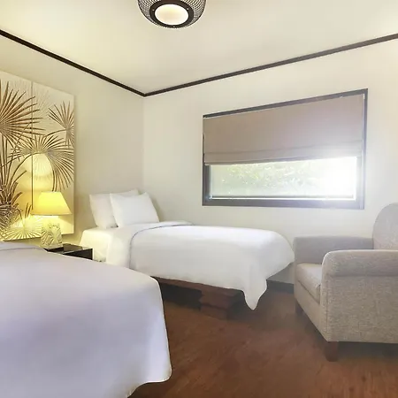 Novotel Lombok Resort & Villas-3